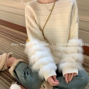 Size S-M real fur light creamy color sweater